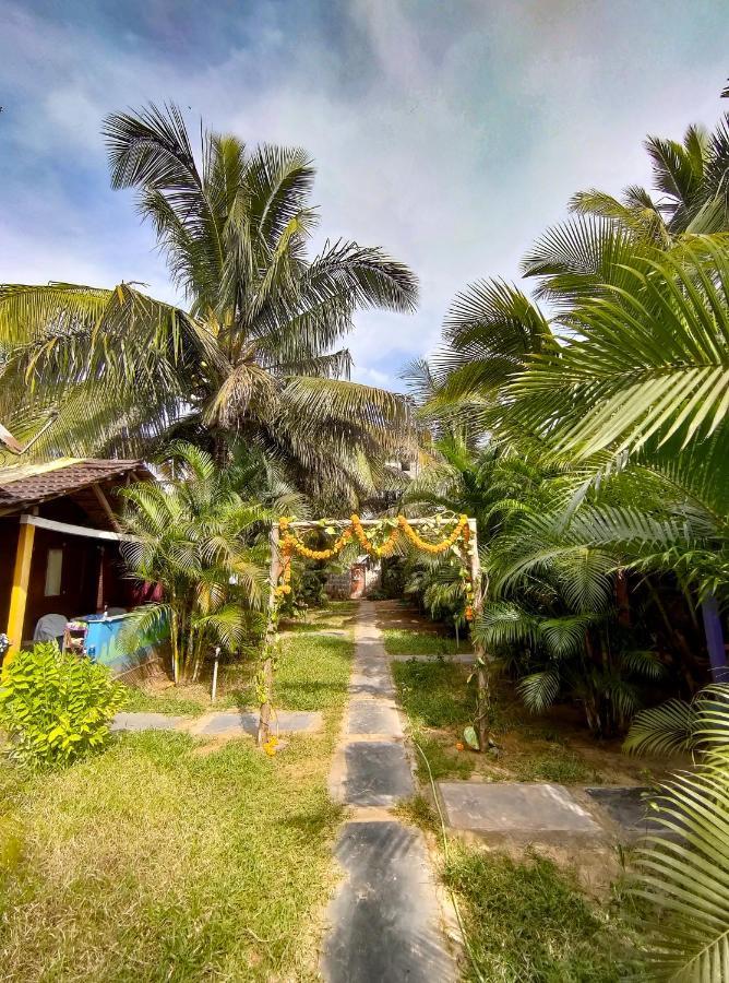 Secret Garden Arambol Hotel Екстериор снимка