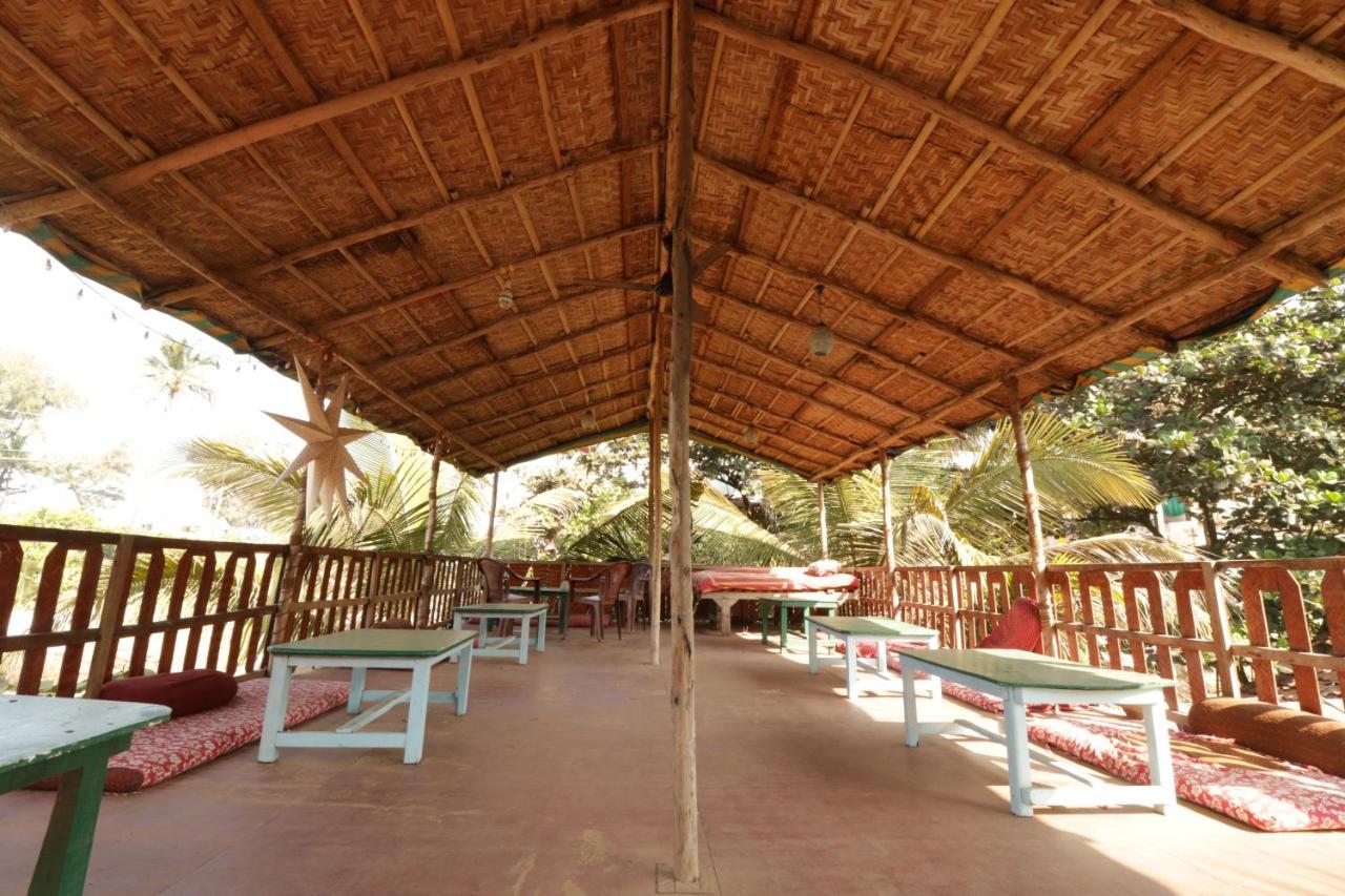 Secret Garden Arambol Hotel Екстериор снимка