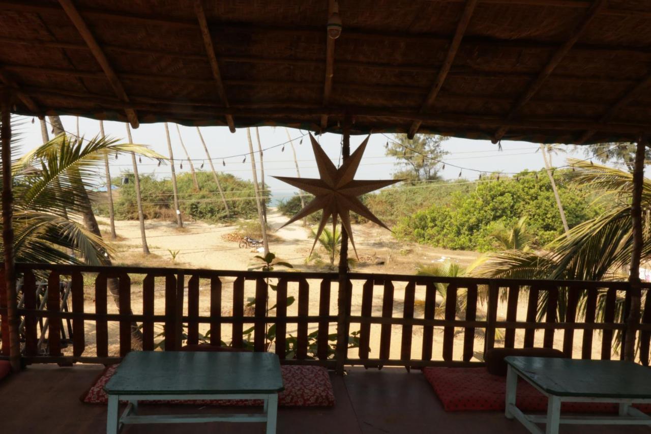 Secret Garden Arambol Hotel Екстериор снимка
